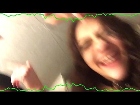 ❤️ ਦੋ sexy brunette ਭਾਵੁਕ panties ਰਹਿਣ bastards quirky bitch ️ ਘਰੇਲੂ ਪੋਰਨ